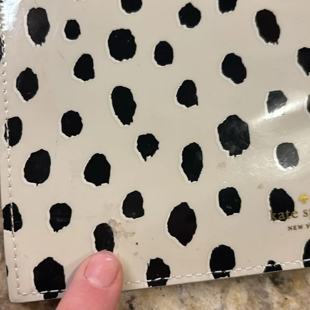 🎉 Host pick 🎉 Kate Spade ♠️ Wristlet Clutch small bag
